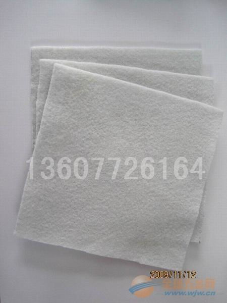 永福土工布2014年度價(jià)格表與箱包銷(xiāo)售市場(chǎng)分析